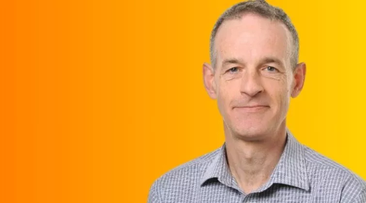 Photo of Professor Steve Turner