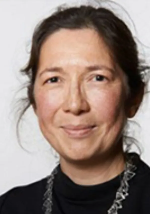 Headshot of Dr Emma Lim