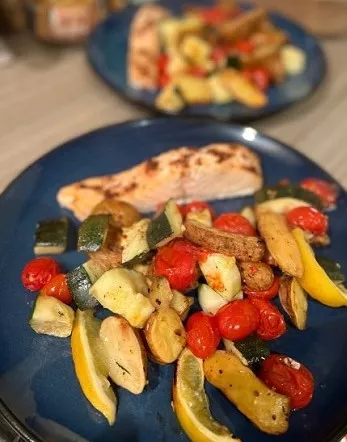 Lemon baked fish with vegetables