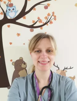 Dr Katarina Stefkova