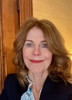 Photo of Lesley Jackson